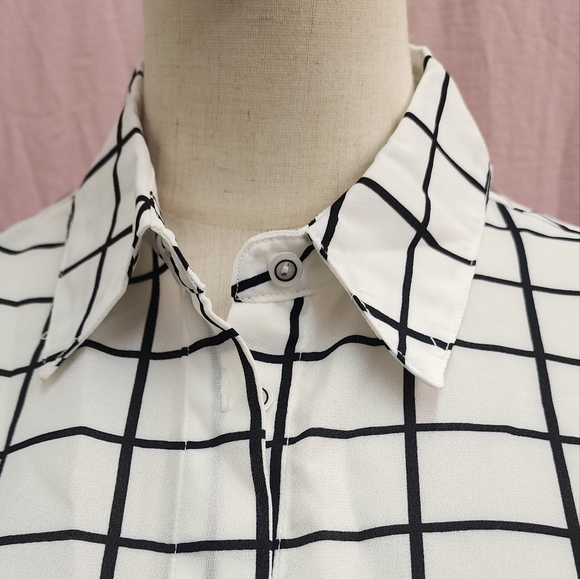 Lumière Collared Rolled Sleeve Peplum Waist Grid Print Blouse-(Small) - Picture 3 of 9